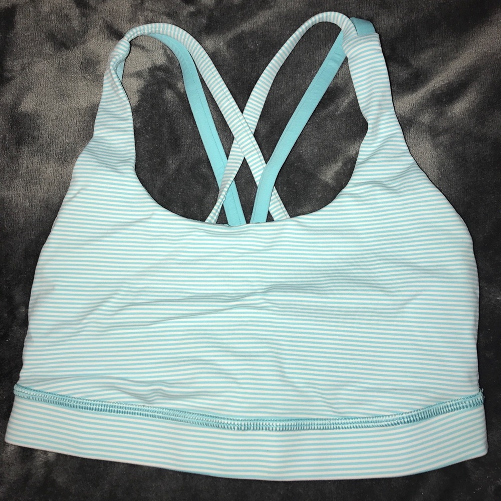 Lululemon sports bra